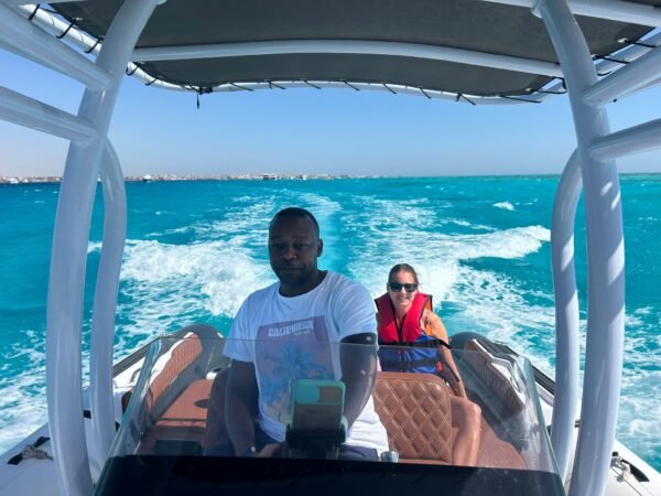 Hurghada Speed Boat Private Trip: Swim With Dolphins and More - Image 17